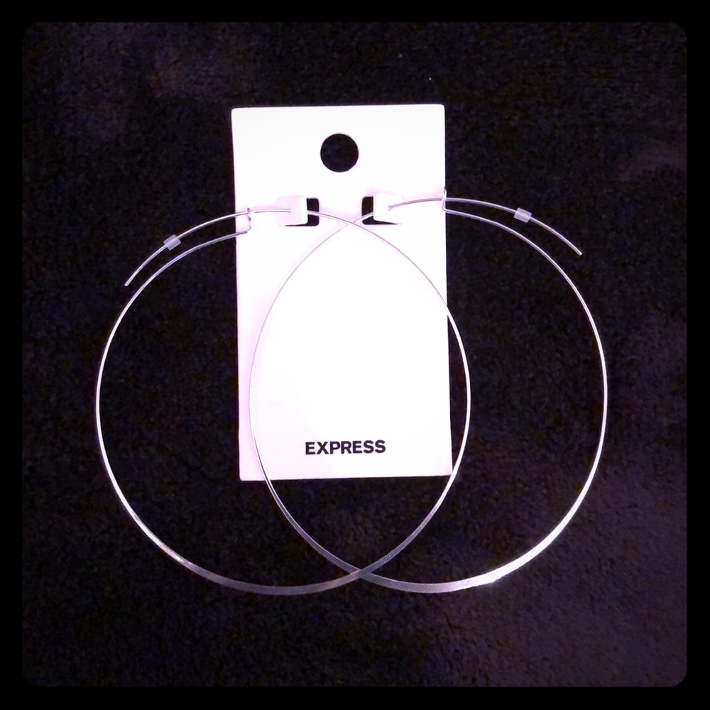 Express earrings